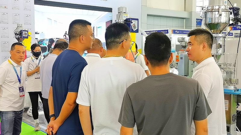 从零到行家：广告设计入门到精通的必经之路